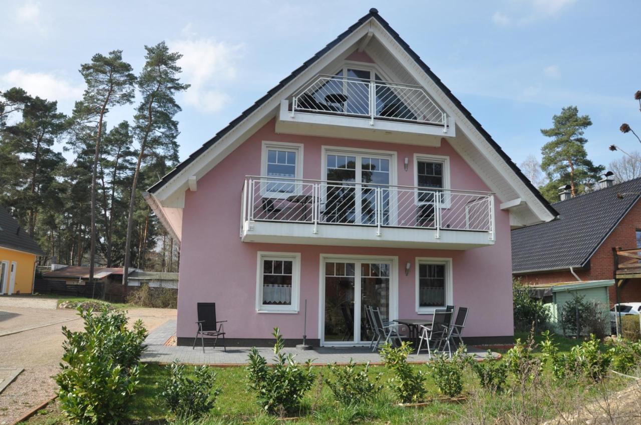 Ferienhaus Mueritzzauber / 1 Zimmer Dachgeschoss-Appartement Röbel المظهر الخارجي الصورة